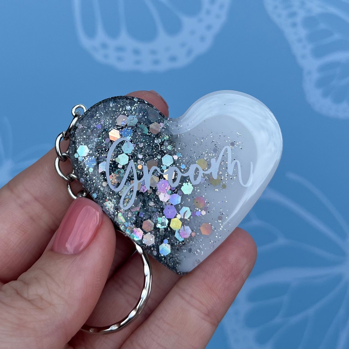 Bridal White & Silver Heart Keyring | Choose your own text or Wedding options | Gift for Bride, Maid of Honour, Bridesmaid & more | Bridal Favours