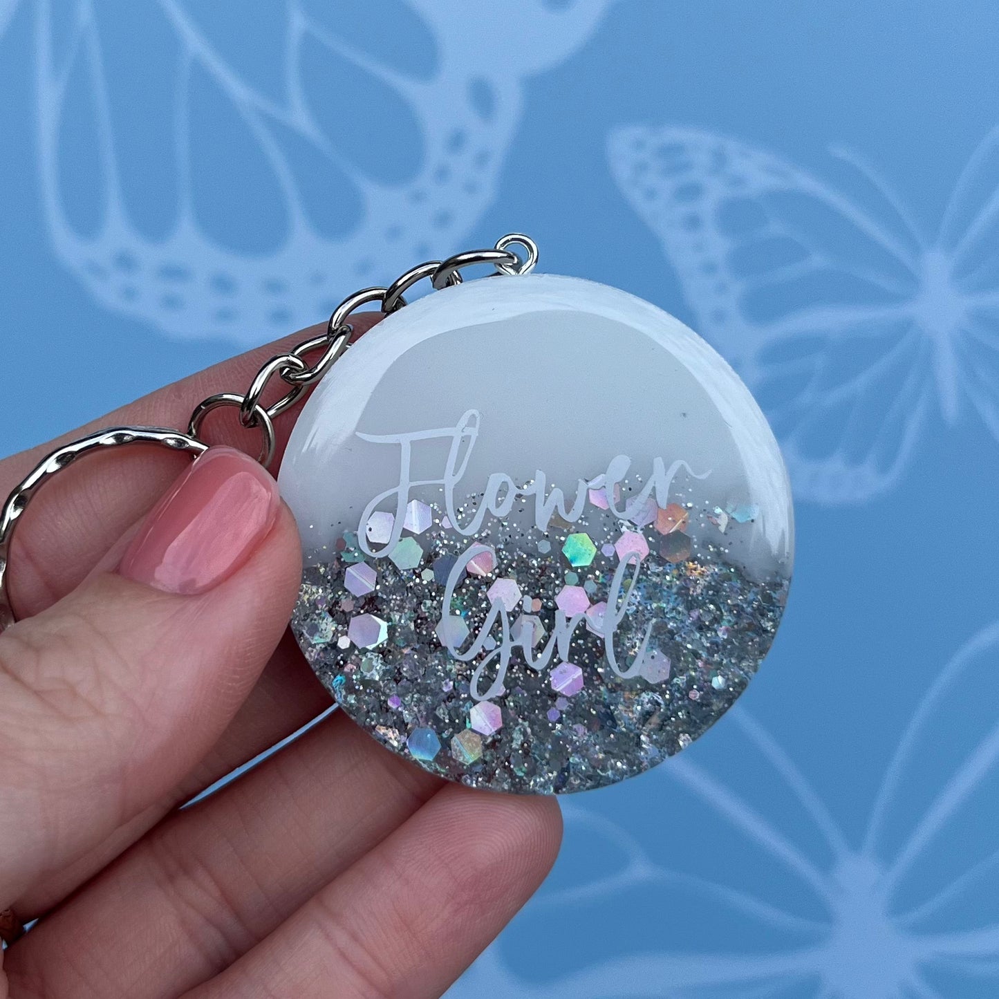 Bridal White & Silver Circle Keyring | Choose your own text or Wedding options | Gift for Bride, Maid of Honour, Bridesmaid & more | Bridal Favours